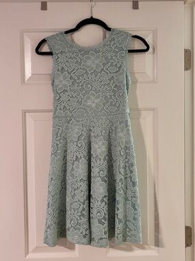 Xtraordinary Big Girls Sleeveless Lace Fit & Flare Dress seafoam aqua - size 12